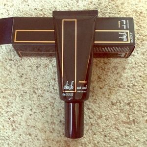 Whish renewing mud mask. BNIB.